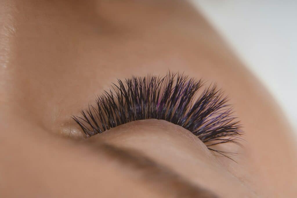 Eyelash Extension Procedure.