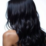 Temporäre schwarze Haarfarbe