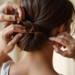 So behältst du deine Haare hoch