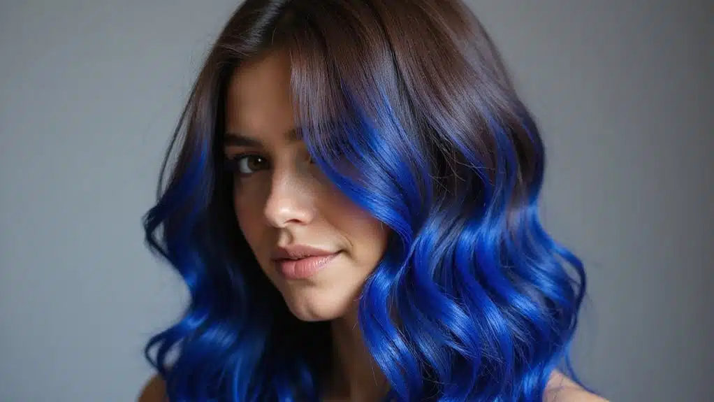 leuchtend kobaltblaue Farbe