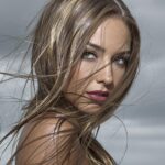 Anti-Frizz Ratgeber: Glattes Haar trotz miesem Wetter