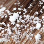 Schuppige Kopfhaut im Winter? Das hilft wirklich dagegen