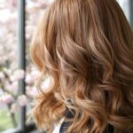 Frühlings-Haarschnitt: Befreie dein Haar von Winterschäden