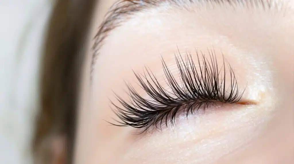 eyelash lifting in husby